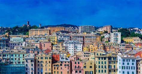 Free Walking Sightseeing Tours in Genoa, Italy .